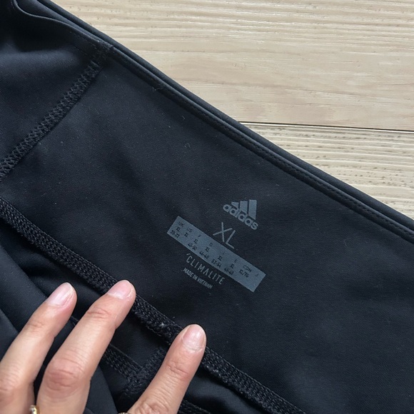 Adidas black Leggings size xl - Picture 3 of 3